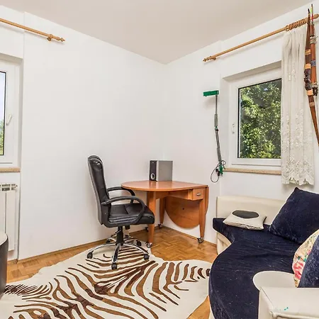 4 Bedroom In