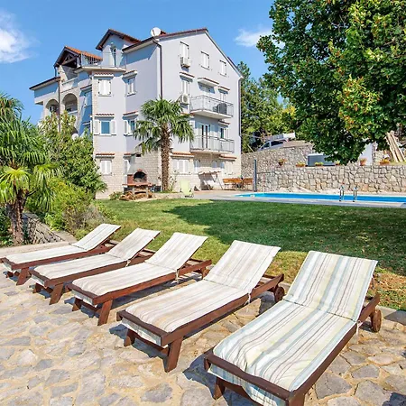 4 Bedroom In Appartement