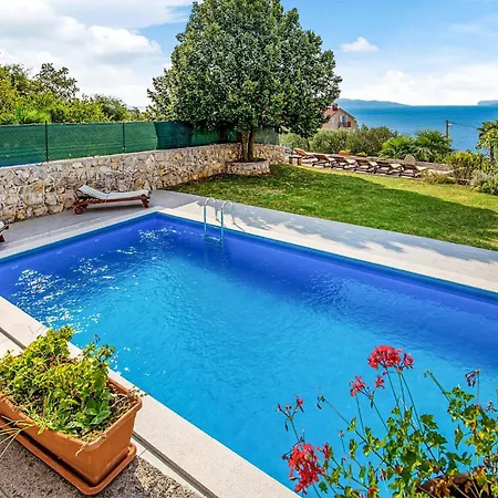 Appartement 4 Bedroom In Rijeka