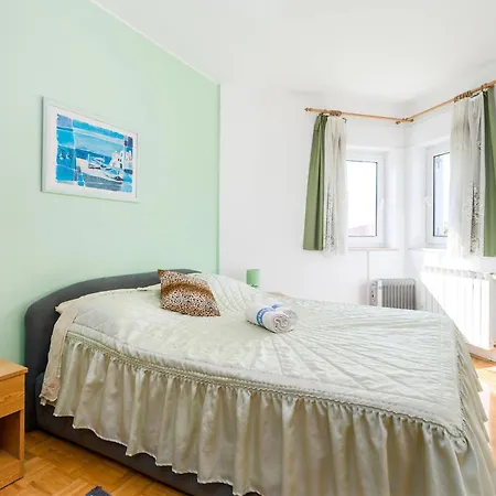 4 Bedroom In * Rijeka