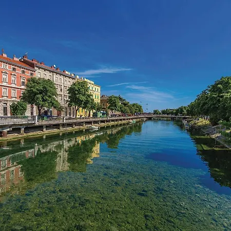 4 Bedroom In Apartment Rijeka