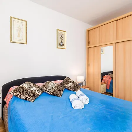 4 Bedroom In Apartment Rijeka