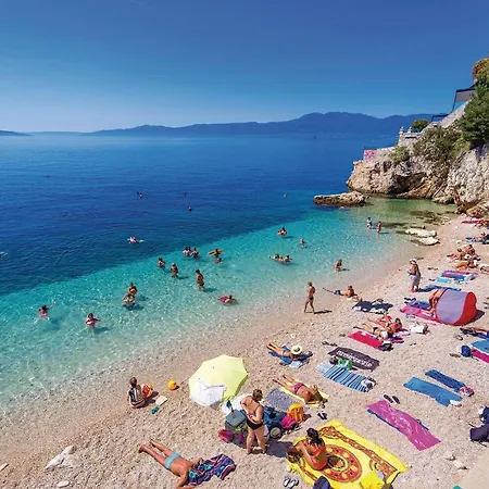 Apartment 4 Bedroom In Rijeka